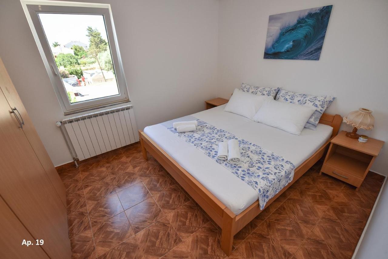 Apartments Bella Sky Novalja Ngoại thất bức ảnh