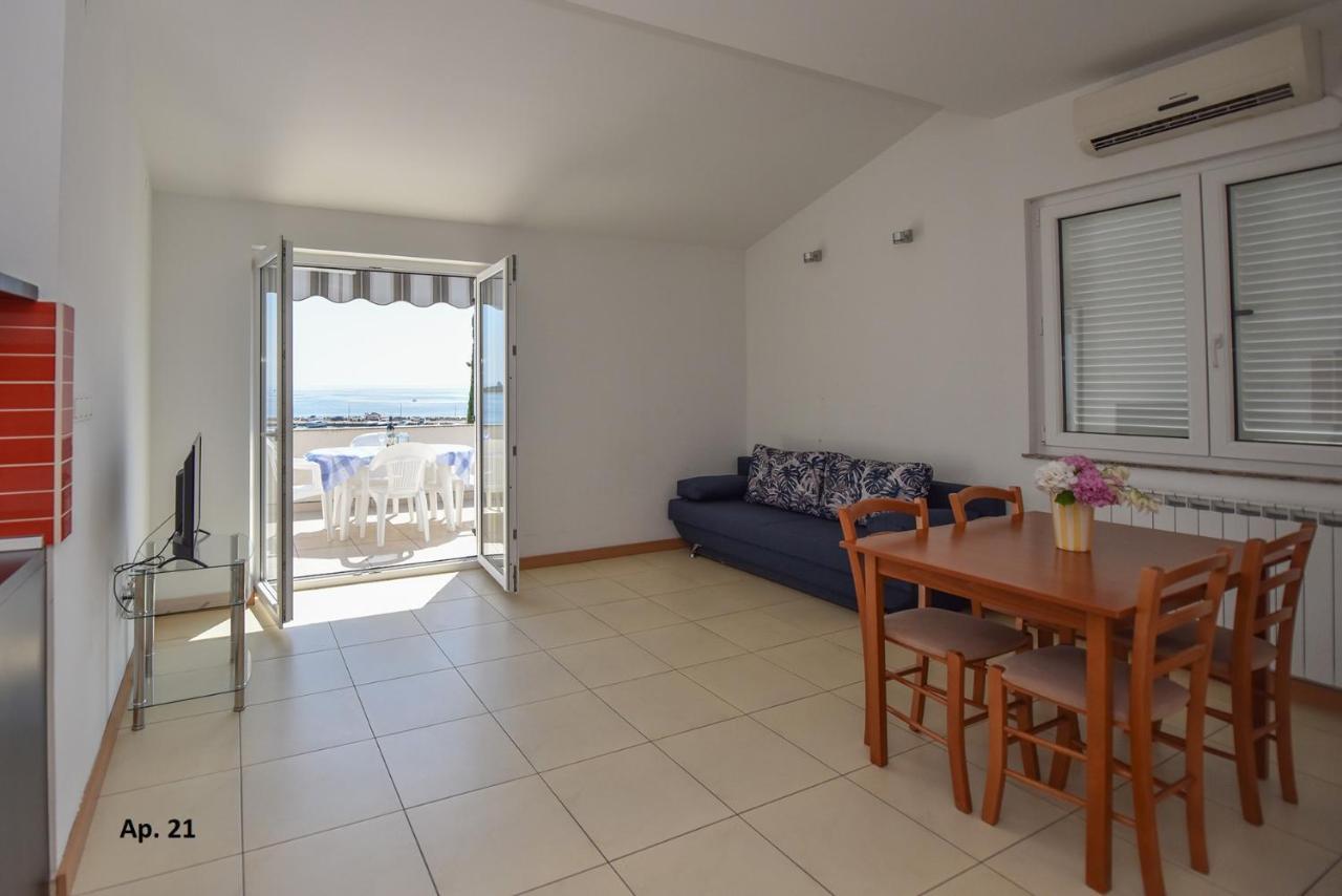 Apartments Bella Sky Novalja Ngoại thất bức ảnh